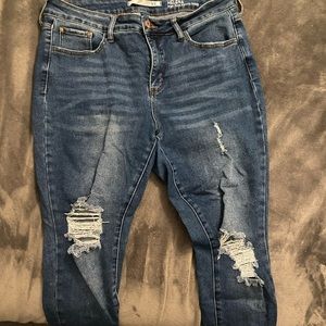 🌺 *3 FOR $15* 🌺 Helena High Rise Distressed Skinny Jean